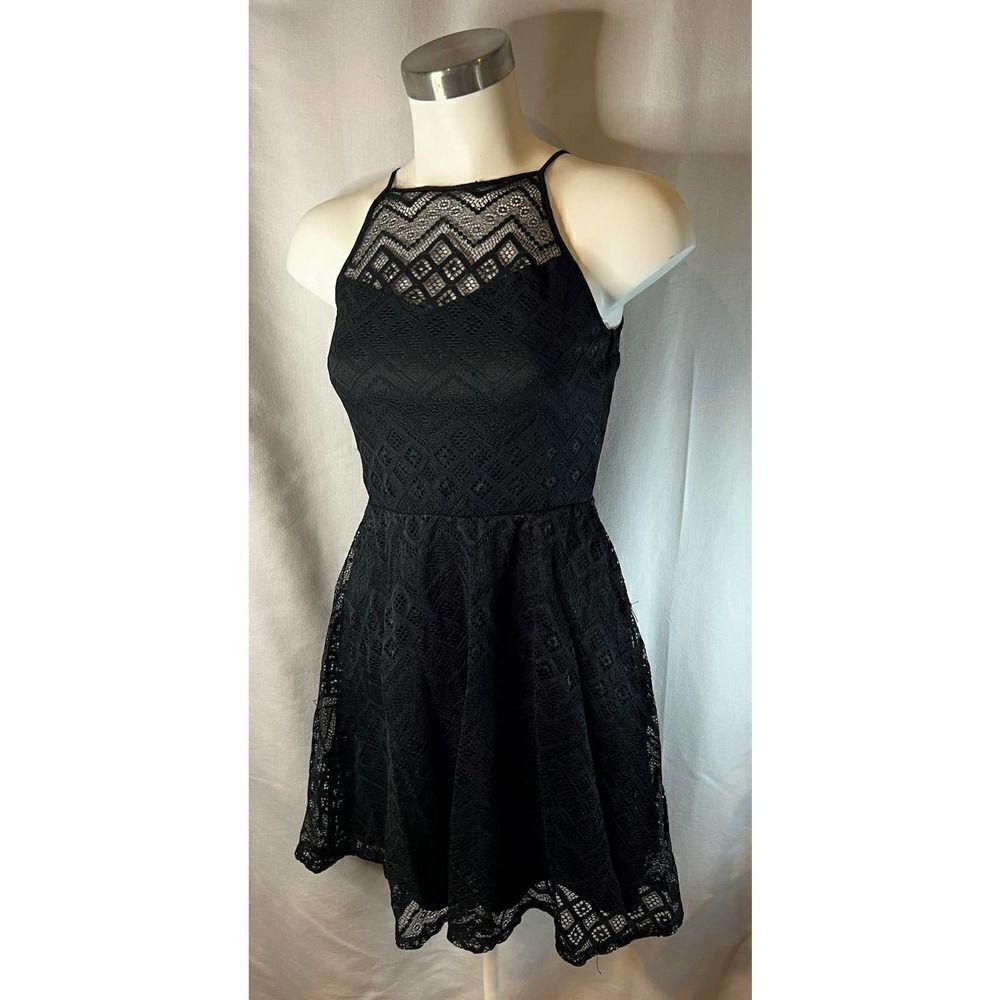 Black Lace Halter Dress Party Cocktail‎ Sleeveless Fit & Flare Mini